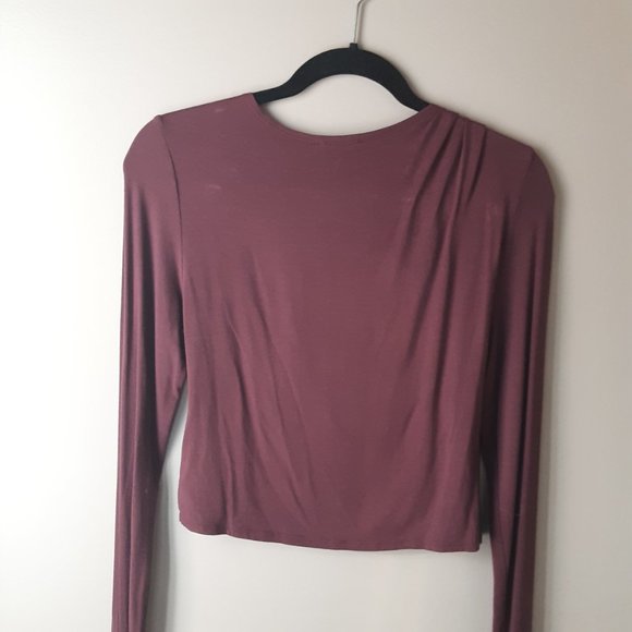 Aritzia Talula Burgundy Faux Wrap Long Sleeve Shirt Size Med. - Picture 7 of 10